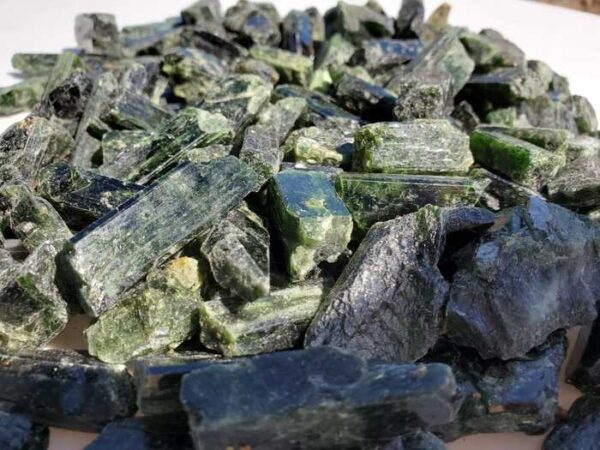 Diopside Rough Faceting Stone